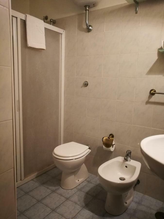 Arturo'S House Apartment เนเปิลส์ ภายนอก รูปภาพ